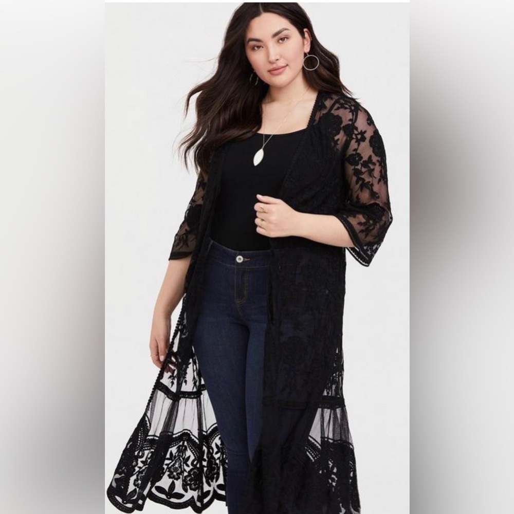 Torrid Mesh Lace Floral Duster - size 1/2X and 3X!